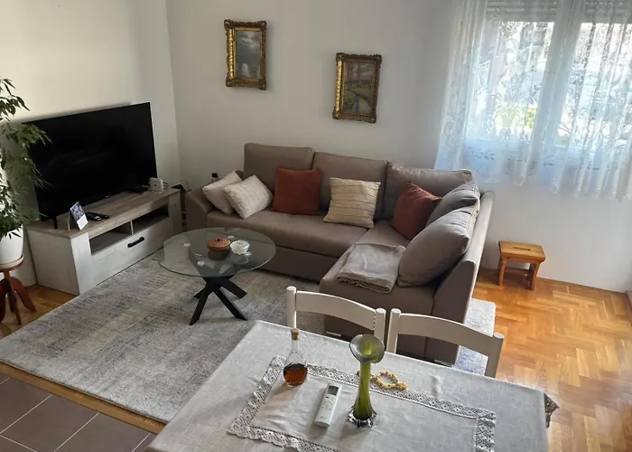 Lana Apartament